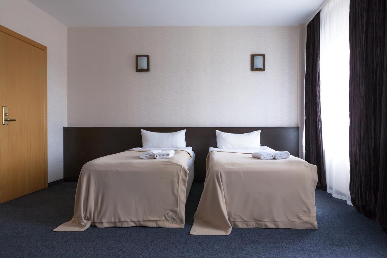 Hotel Palma Możejki Zewnętrze zdjęcie